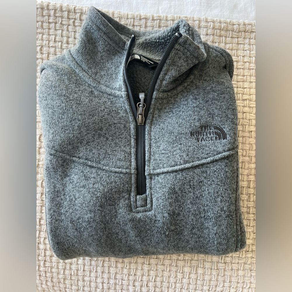 Grey north face women’s fleece half zip
